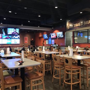 Wings and Rings - Clean and bright! - Chicken Wings Near Me - Cincinnati, Ohio