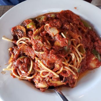 Baris Pasta & Pizza - Spaghetti Chicken cacciatori - Pizza Near Me - Pflugerville, Texas Baris Pasta & Pizza - Spaghetti Chicken cacciatori - Pizza Near Me - Pflugerville, Texas