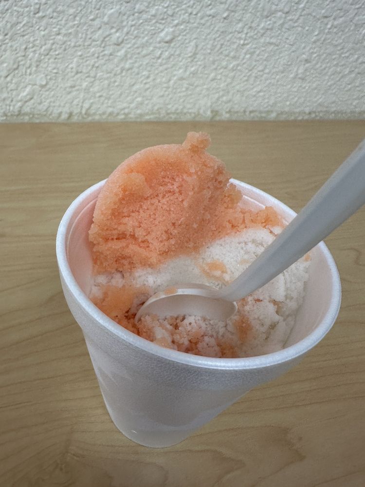 COQUITOS CAFE Updated October 2024 38 Photos & 31 Reviews 1327 E