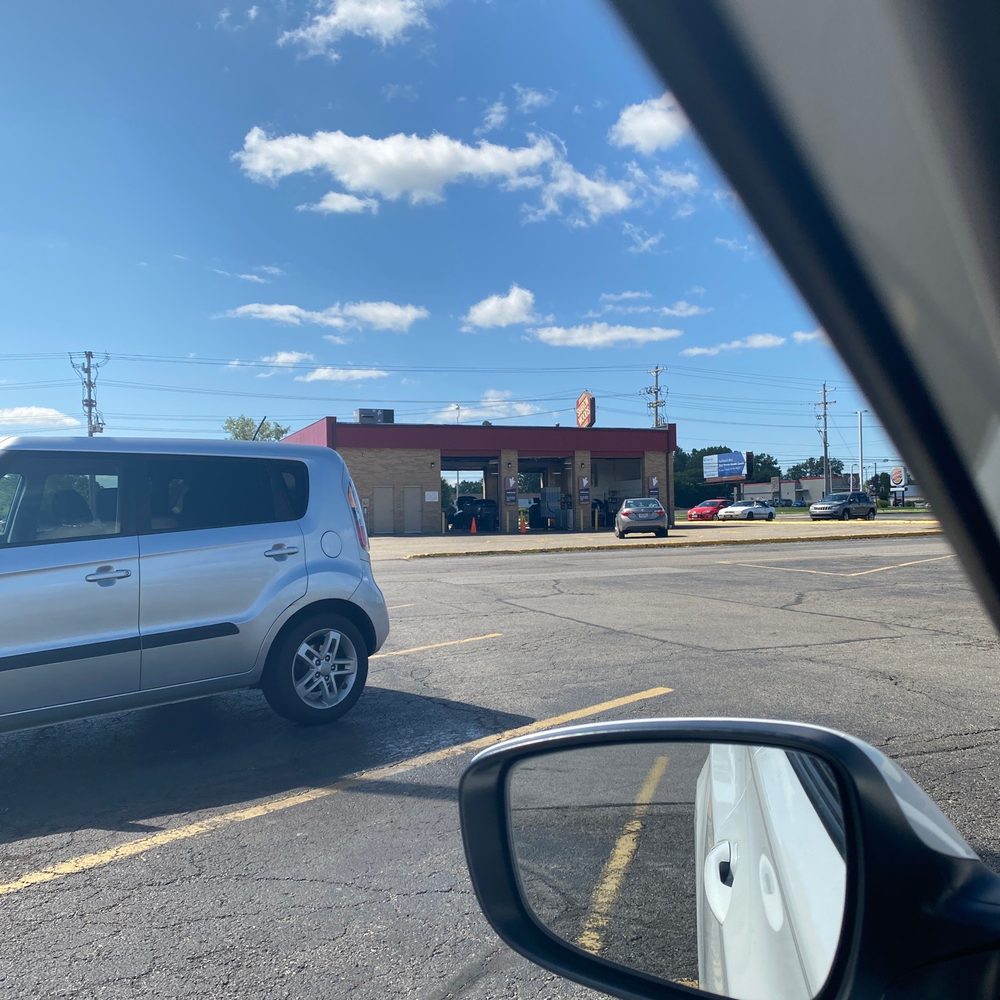 Jiffy Lube - This the place that always come but today they have these racist white trump supporters who refused my service. - Auto Repair Near Me - Columbus, Ohio Jiffy Lube - This the place that always come but today they have these racist white trump supporters who refused my service. - Auto Repair Near Me - Columbus, Ohio