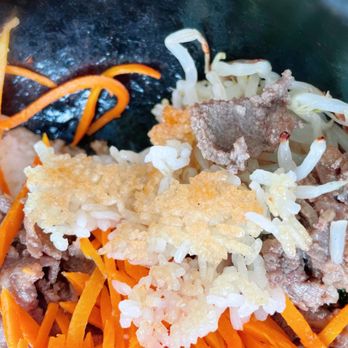 Manna - Nice crust - Korean Near Me - San Francisco, California