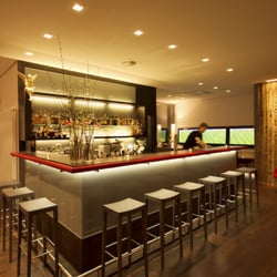 art bar & lounge