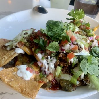 The Warbler - Nachos - yes pleaseee - Pasta Shops Near Me - Chicago, Illinois
