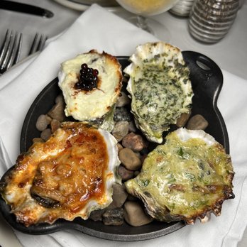 Harbor House - Oysters - Seafood Near Me - Milwaukee, Wisconsin