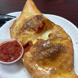 Pepperoni calzone