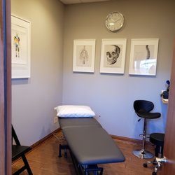 Albatross Physical Therapy and Wellness - Wheaton