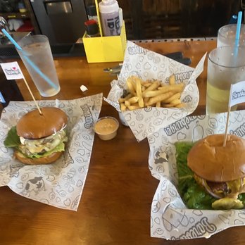 Bareburger - Closter - Burgers Near Me - Closter, New Jersey
