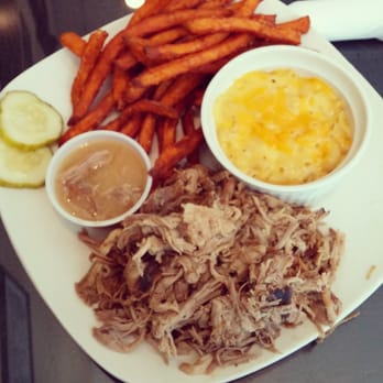 HogsHead Cafe - Pulled pork, mac n cheese, and sweet potato fries - Barbeque Near Me - Richmond, Virginia HogsHead Cafe - Pulled pork, mac n cheese, and sweet potato fries - Barbeque Near Me - Richmond, Virginia