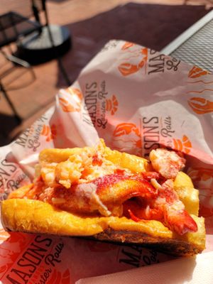 Mason's Famous Lobster Rolls by null