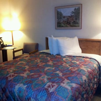 Days Inn by Wyndham Spearfish - Queen bed one - Hotels Near Me - Spearfish, South Dakota Days Inn by Wyndham Spearfish - Queen bed one - Hotels Near Me - Spearfish, South Dakota