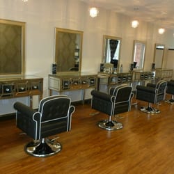 De Anza Salon & Spa - Styling Chairs