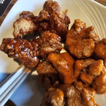 Yard House - Boneless wings - New American Near Me - Rancho Cucamonga, California Yard House - Boneless wings - New American Near Me - Rancho Cucamonga, California