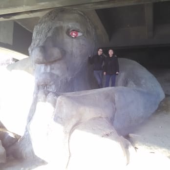 Fremont Troll - Girls and troll - Public Art Near Me - Seattle, Washington Fremont Troll - Girls and troll - Public Art Near Me - Seattle, Washington