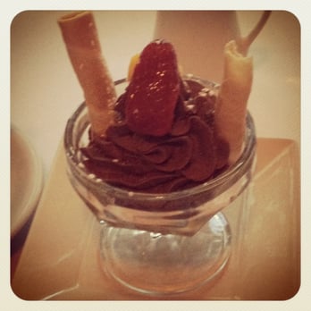 Le Petit Bistro - Chocolat mouse - French Near Me - Mountain View, California