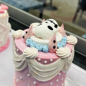 One Piece Cafe - Big Mom's Wedding Cake - Themed Cafes Near Me - Las Vegas, Nevada One Piece Cafe - Big Mom's Wedding Cake - Themed Cafes Near Me - Las Vegas, Nevada