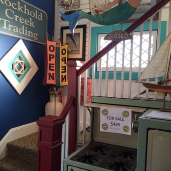 South County Cafe - Upstairs - Cafes Near Me - Deale, Maryland South County Cafe - Upstairs - Cafes Near Me - Deale, Maryland