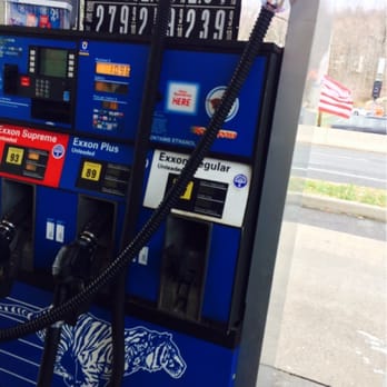 Exxon - Gas Stations Near Me - Green Brook, New Jersey
