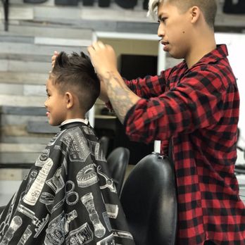 Blackmoon - Hair Salons Near Me - Sacramento, California