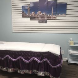 Julie's Therapy, LMT