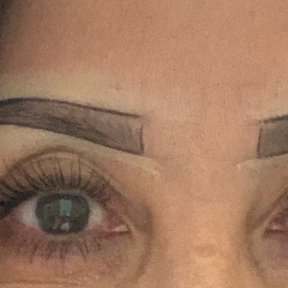 This pic shows how she outlined the areas that she was going to work in. It gave me an idea of how it would look in the end. This pic shows how she outlined the areas that she was going to work in. It gave me an idea of how it would look in the end.