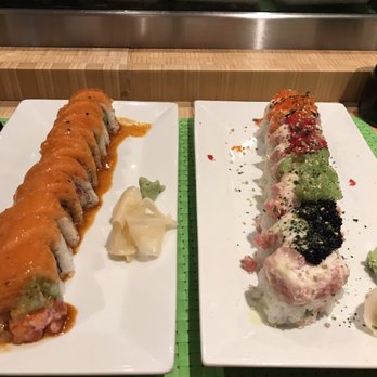 Sushi Seven - Both roles to scale - Sushi Bars Near Me - San Antonio, Texas