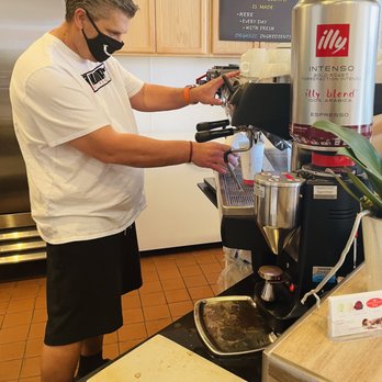 Unique Pastry Factory - Gelato Near Me - Temecula, California