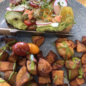 Kost - Avocado toast - American Near Me - Toronto, Ontario Kost - Avocado toast - American Near Me - Toronto, Ontario