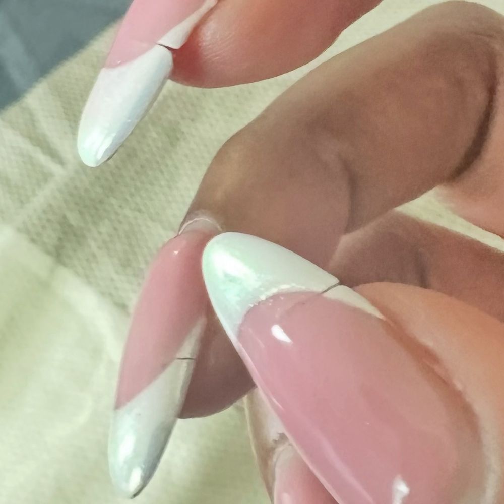 9194 Nail Lounge - Cracked in all the same area. This has never happened before. - Nail Salons Near Me - San Antonio, Texas 9194 Nail Lounge - Cracked in all the same area. This has never happened before. - Nail Salons Near Me - San Antonio, Texas