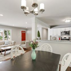 Vintage Rehabs - House staging