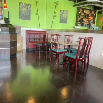 Bamboo Asian Cuisine - Interior seating - Japanese Near Me - Ocoee, Florida