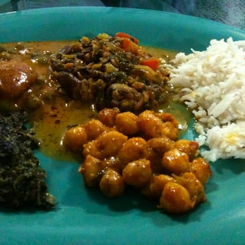 Bombay Grill - yummy veg offerings at the buffet (fyi there's plenty of meat on that buffet too) - Indian Near Me - Richmond, Texas Bombay Grill - yummy veg offerings at the buffet (fyi there's plenty of meat on that buffet too) - Indian Near Me - Richmond, Texas