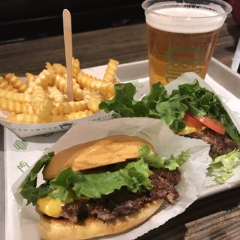 Shake Shack I-Drive - Ice Cream & Frozen Yogurt Near Me - Orlando, Florida Shake Shack I-Drive - Ice Cream & Frozen Yogurt Near Me - Orlando, Florida
