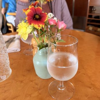 Trillium Cafe & Inn - Table decoration - New American Near Me - Mendocino, California Trillium Cafe & Inn - Table decoration - New American Near Me - Mendocino, California