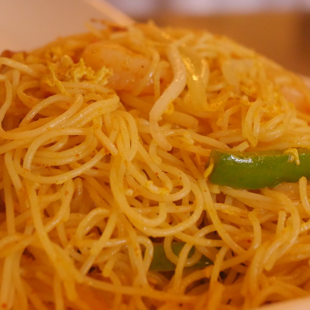 Season Kitchen - Singaporean Stir Fry Noodles - Cantonese Near Me - Granite Bay, California Season Kitchen - Singaporean Stir Fry Noodles - Cantonese Near Me - Granite Bay, California