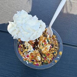 Biggie's Custard
