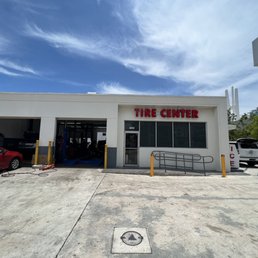Exterior photo of Shell Pw Auto Services - Miami Beach, Florida Exterior photo of Shell Pw Auto Services - Miami Beach, Florida