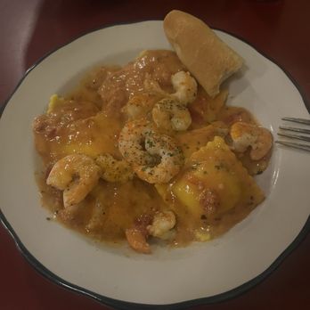 Alongi's Italian Restaurant - Shrimp & cheese ravioli with creamy red sauce which. The special tonight. - Italian Near Me - Du Quoin, Illinois Alongi's Italian Restaurant - Shrimp & cheese ravioli with creamy red sauce which. The special tonight. - Italian Near Me - Du Quoin, Illinois