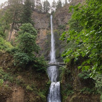 Multnomah Falls - The base of the waterfall. - Hiking Near Me - Bridal Veil, Oregon Multnomah Falls - The base of the waterfall. - Hiking Near Me - Bridal Veil, Oregon