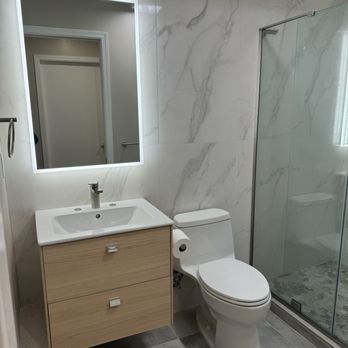 Floor & Decor - Home Decor Near Me - Burlingame, California