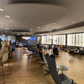 Prima Vista Lounge Terminal E - Airport Lounges Near Me - Fiumicino, RM Prima Vista Lounge Terminal E - Airport Lounges Near Me - Fiumicino, RM