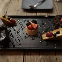 Expendio Tradición - Mixed dessert platter