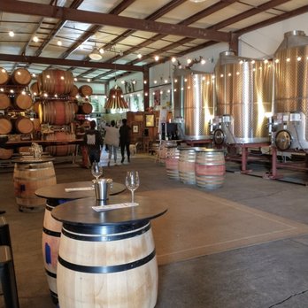 Kokomo Winery - Indoor wine tasting set up - Wineries Near Me - Healdsburg, California Kokomo Winery - Indoor wine tasting set up - Wineries Near Me - Healdsburg, California