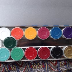Miller And Campbell Costume Service - Kryolan aquacolor kit--for face/body painting