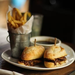 Sandwich Au Bœuf Au Jus / Beef Sandwich Au Jus