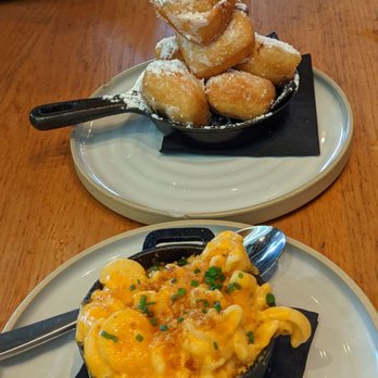 Yardbird Table & Bar - Mini Beignets and Mac and Cheese - Southern Near Me - Miami Beach, Florida