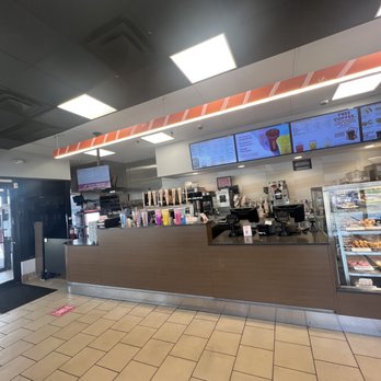 Dunkin' - inside - Coffee & Tea Near Me - Norridge, Illinois