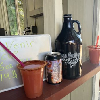 Casa Solano Orchards - Amazing alcoholic ciders - Farms Near Me - Oak Glen, California
