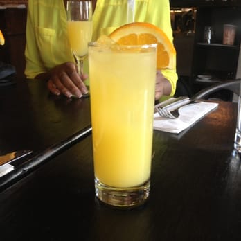 Charlies Bar & Kitchen - Mimosa and Screwdriver - Cocktail Bars Near Me - Bronx, New York