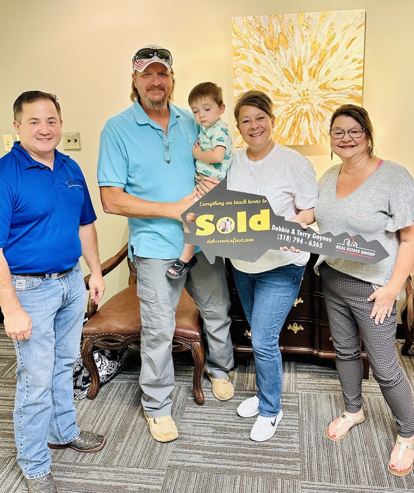 DEBS SERVICE FIRST REALTOR Updated September 2024 61 Photos 3770