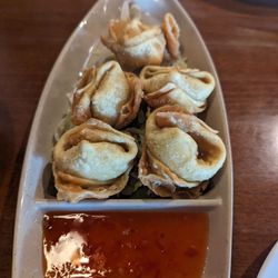 Simply Ramen - Crab Rangoon